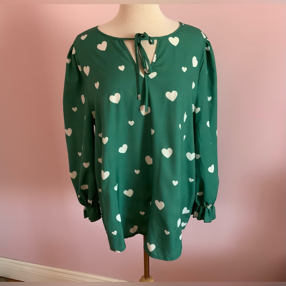 PatPat Green Heart-Print Tie-Neck Blouse